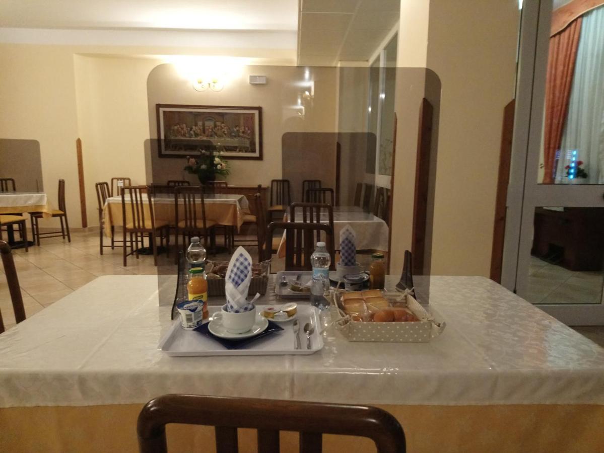 Hotel Casapaceebene à San Giovanni Rotondo Extérieur photo